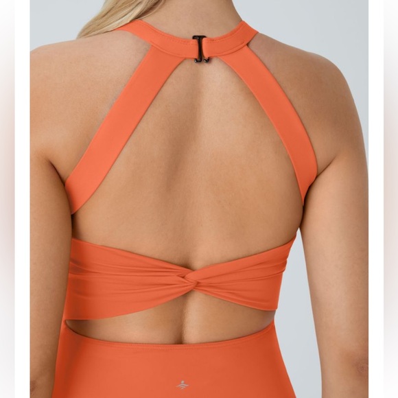 NWT Halara Backless Twisted Active Dress - Size Small - Picture 3 of 8